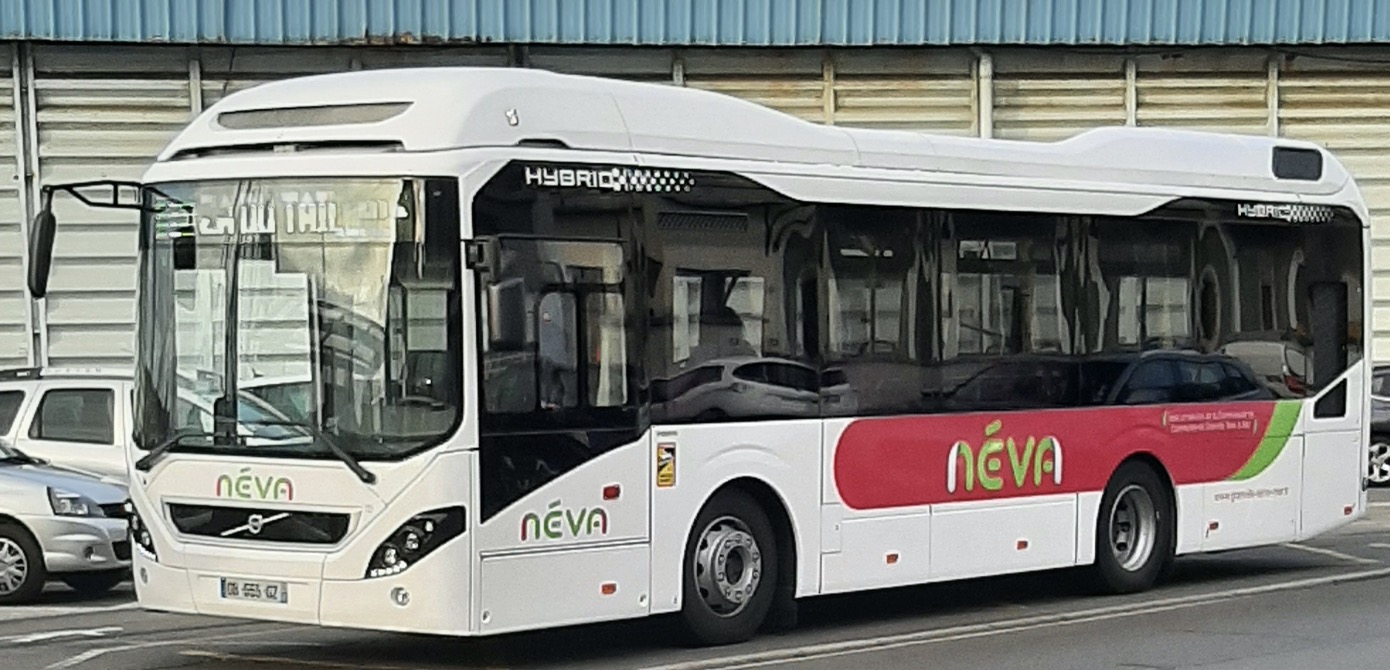 bus Neva at Granville 2021